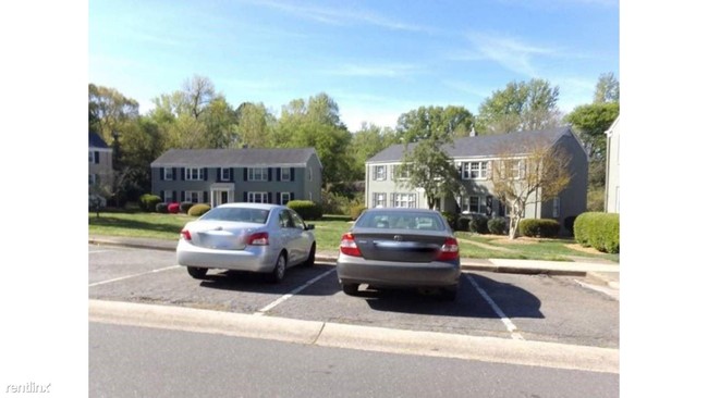 Building Photo - 1521 Montford Dr