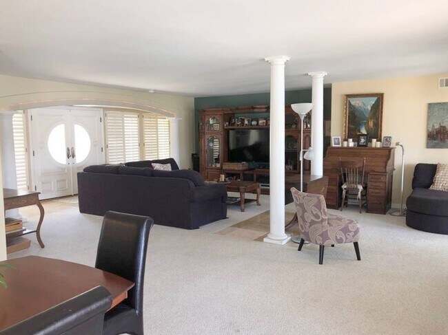 Living Room - 1799 San Pablo Dr