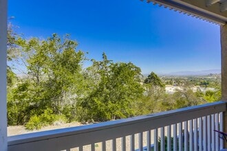 Building Photo - 4262 Mesa Vista Way