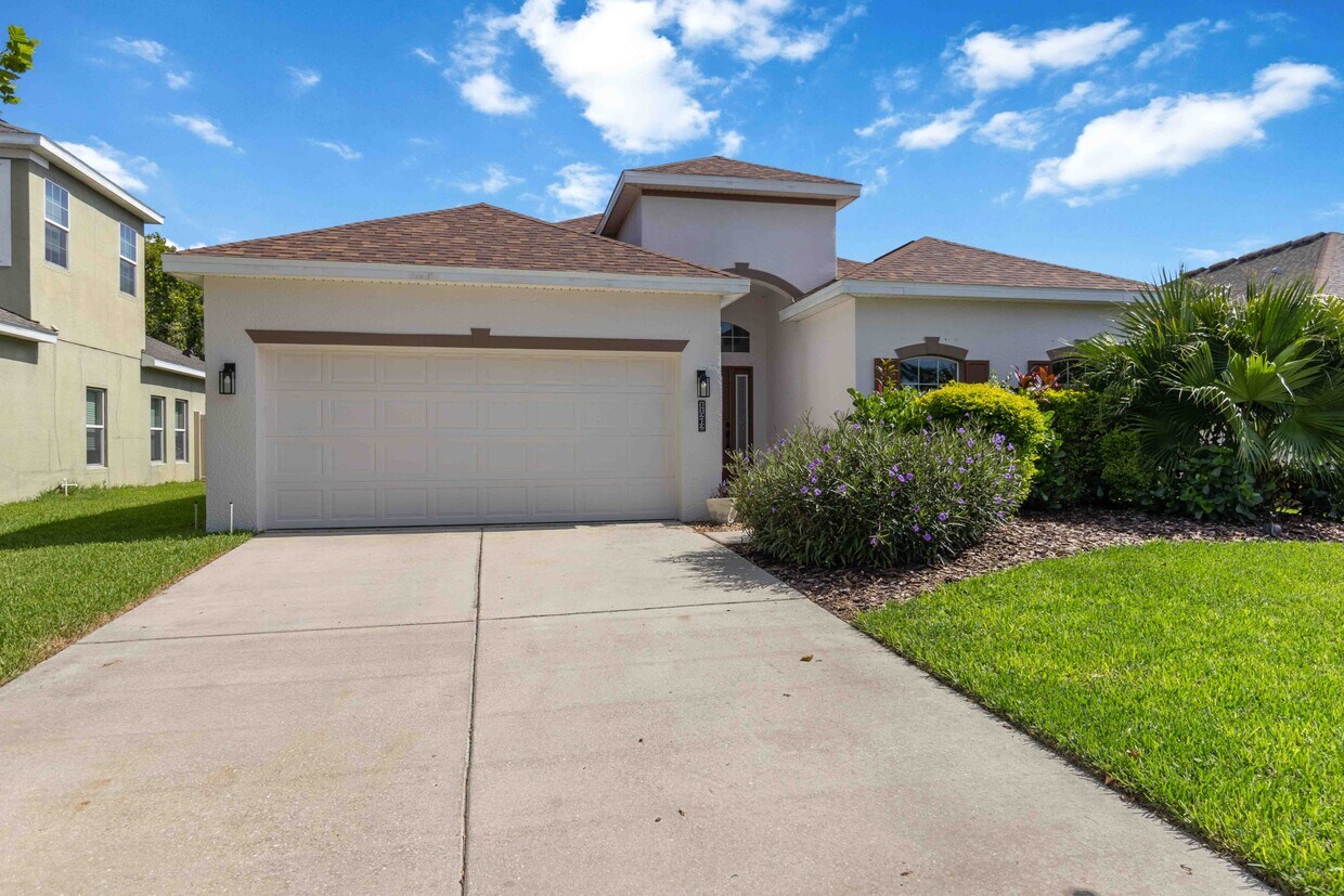 Foto principal - 11262 82nd St E
