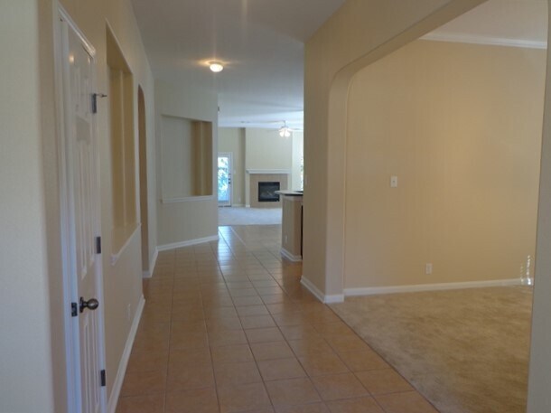 Foto del edificio - 87 Blue Thorn Trail