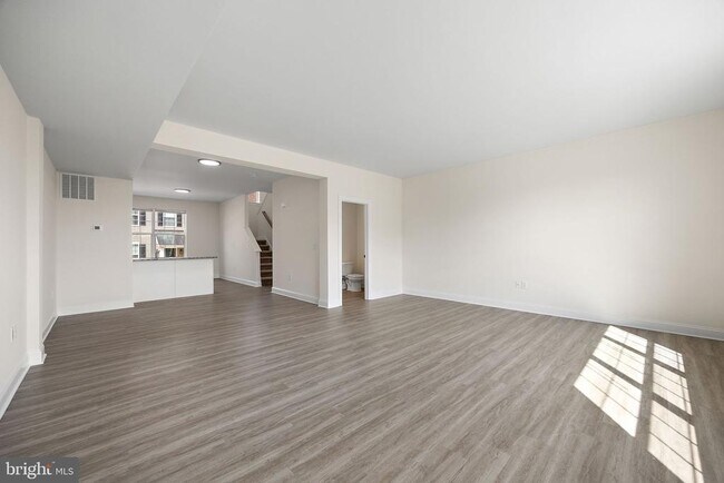 Foto del edificio - 607 Pony Ln