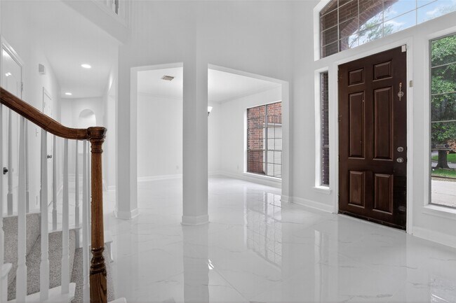 Building Photo - 3314 Crimson Maple Ct