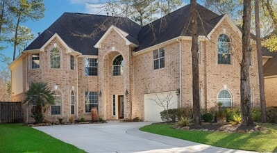 Building Photo - 138 Oriel Oaks Cir