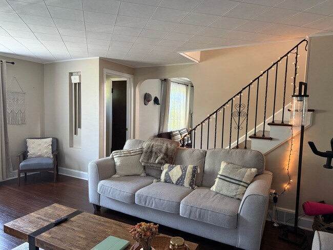 Foto del edificio - Charming 3 bedroom 1.5 bath in Amherst :