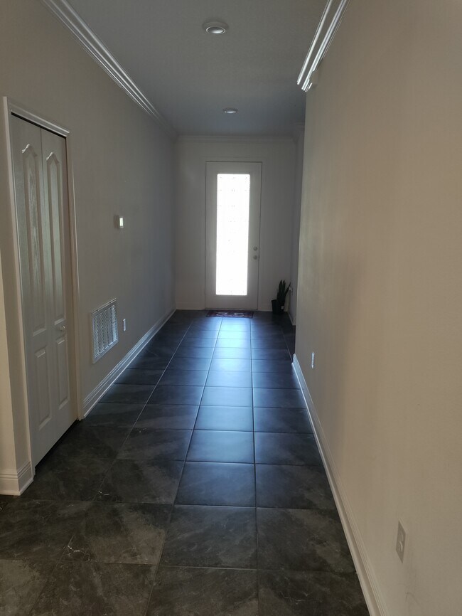 Building Photo - 15057 Canvasback Rd