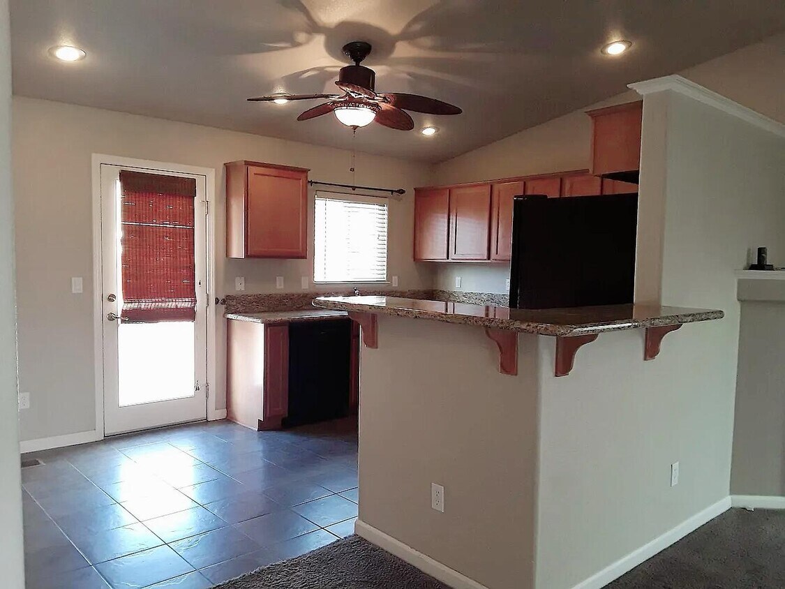 Primary Photo - 18381 Narrowleaf Ct