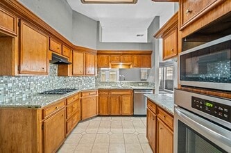 Building Photo - 22018 Silver Lode Dr