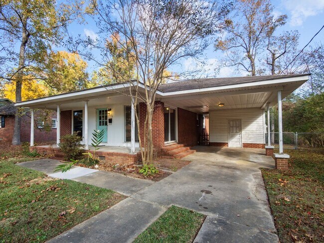 Foto del edificio - Welcome to Cardinal Village!