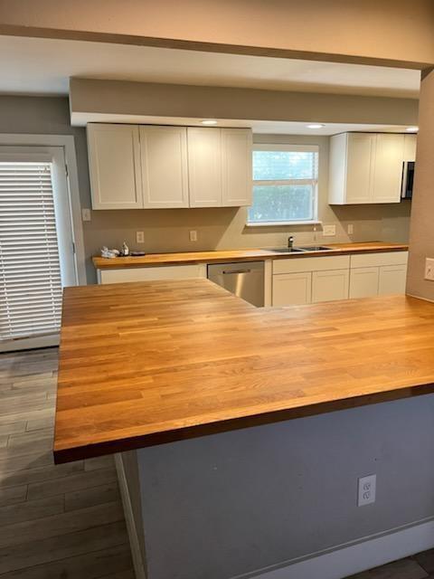 Foto del edificio - 12810 Silver Creek Dr