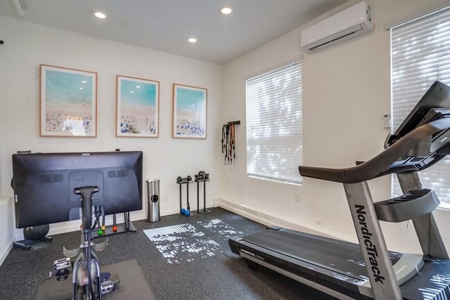 Interior Photo - 3636 W Imperial Hwy