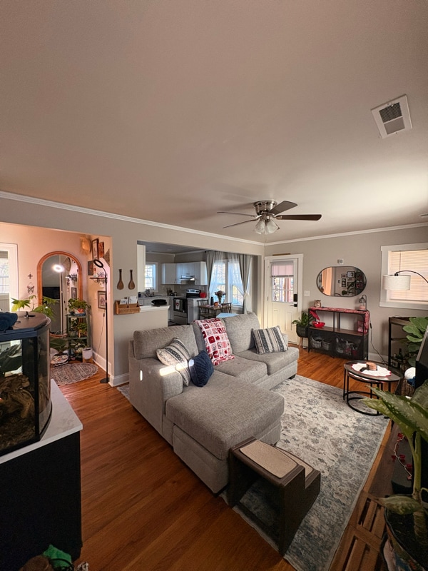 Foto del edificio - 1307 E Holly St