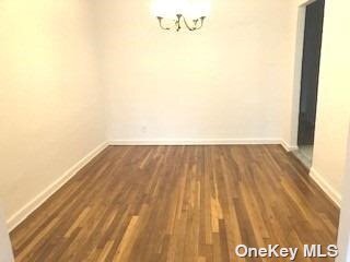 Foto del edificio - 212-05 43rd Ave