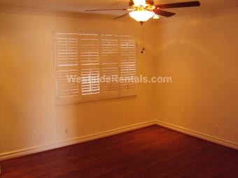 Primary Photo - 20930 Parthenia St