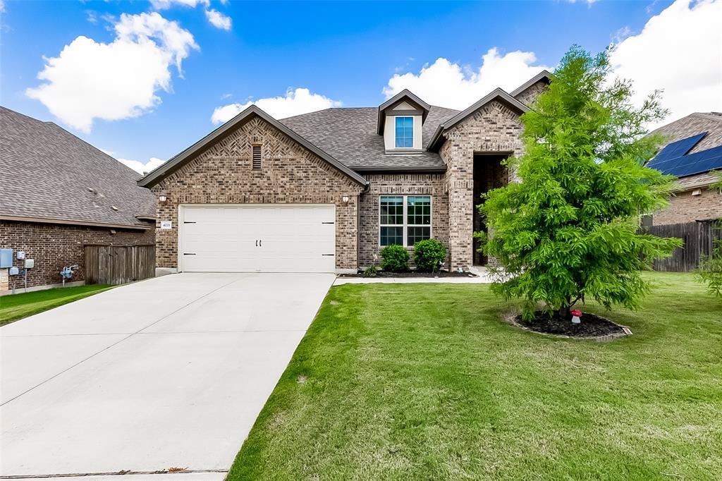 Foto principal - 4221 Valley Oaks Dr