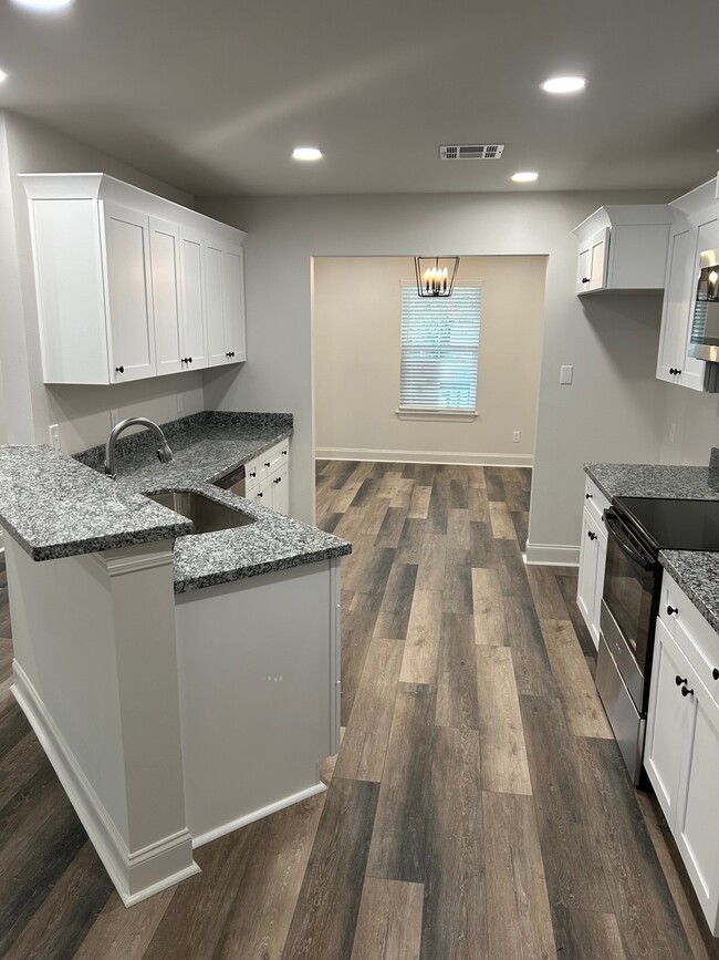 Foto del edificio - 70372 C St