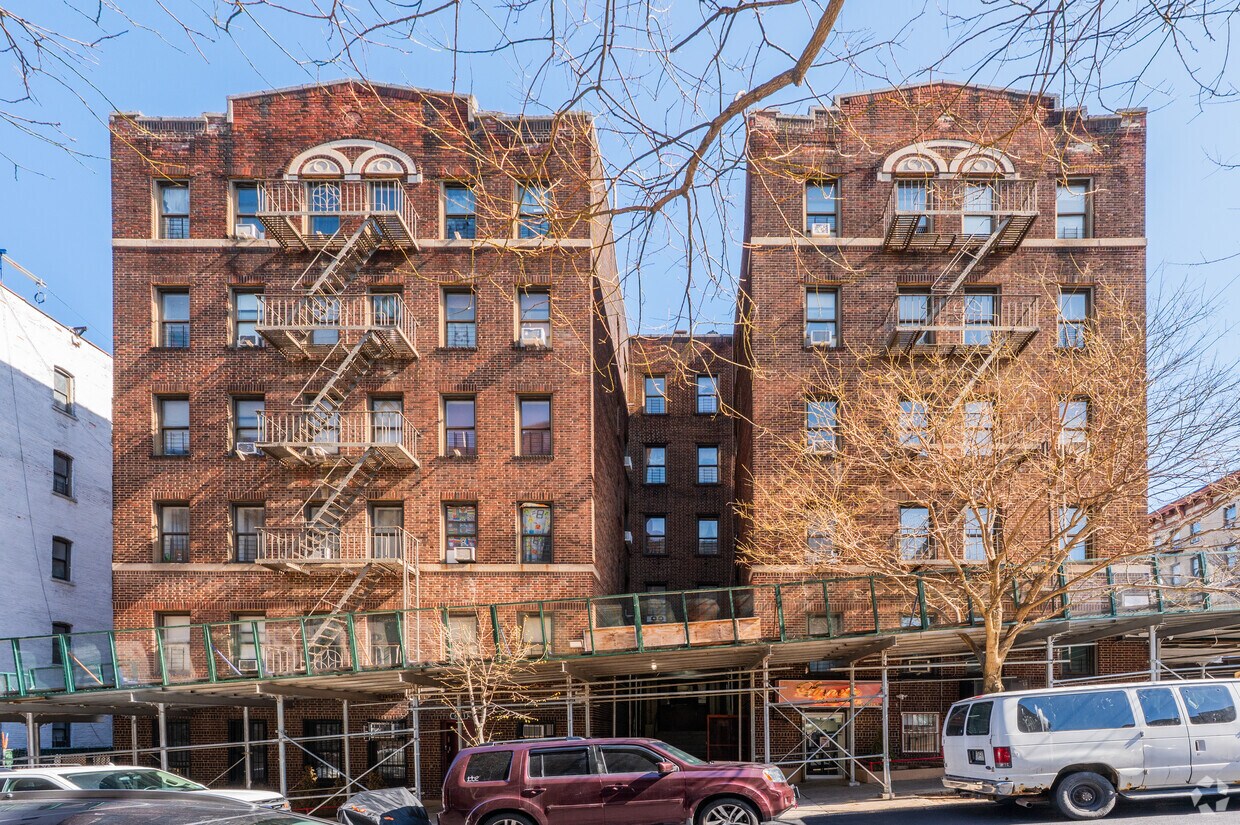 Fotografía del edificio - 651 West 190th Street