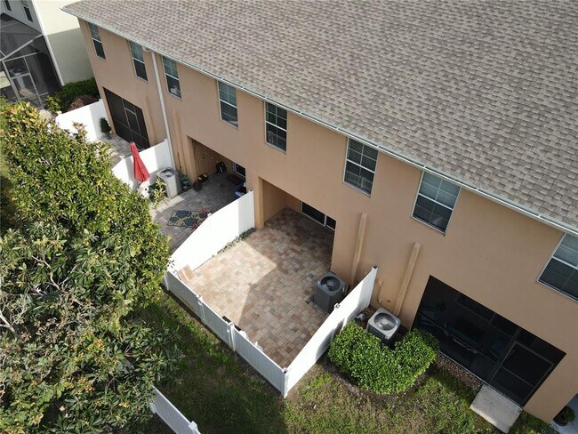 Building Photo - 9481 Trumpet Vine Loop