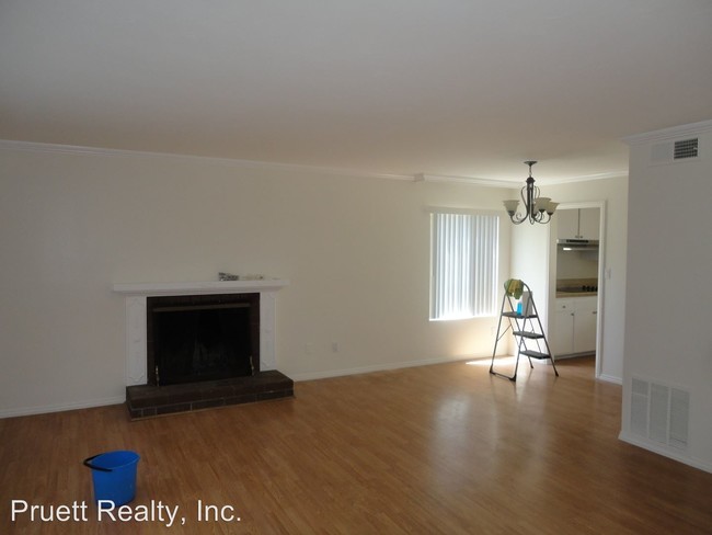 Foto del edificio - 4 br, 2.5 bath House - 6681 Merwell Street