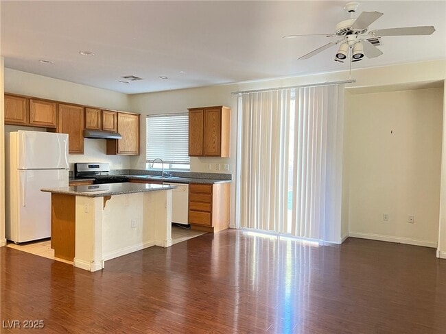 Building Photo - 5426 Floating Flower Ave