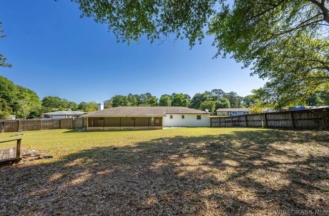 Building Photo - 209 Briarhill Rd