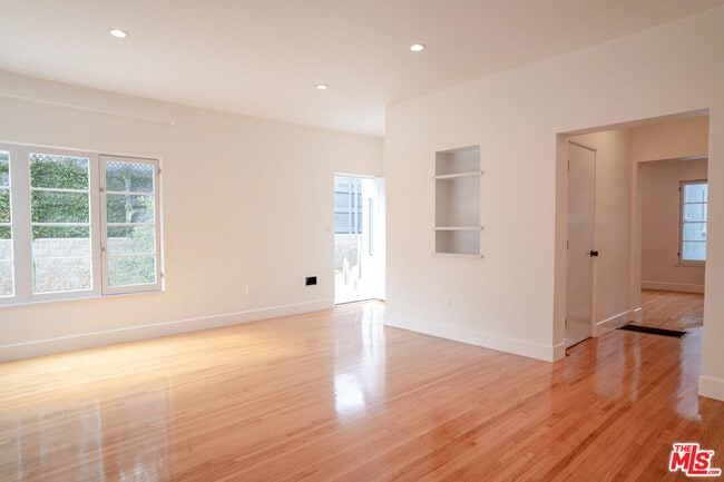Foto del edificio - 1021 17th St