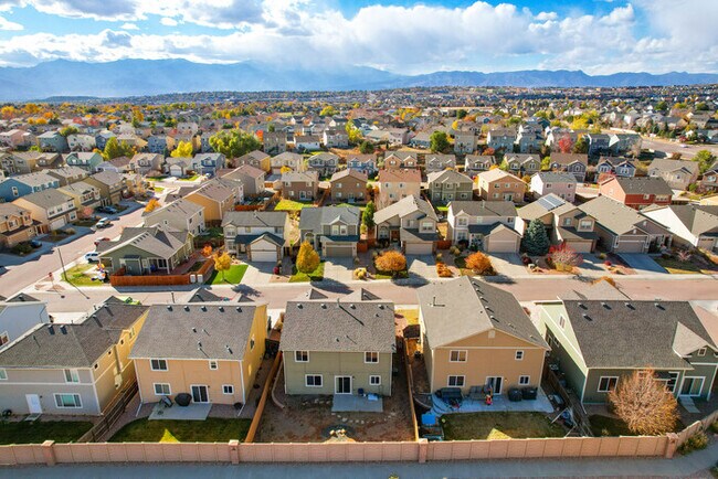 Foto del edificio - 3626 Reindeer Circle Colorado Springs, CO ...