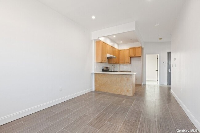 Foto del edificio - 103-43 120th St