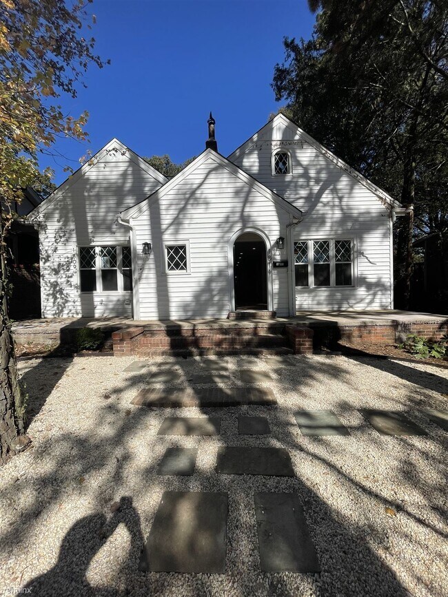 Foto del edificio - 2 br, 2 bath Duplex - 1809 Chestnut Avenue...