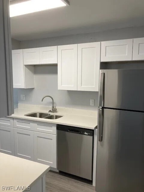Foto del edificio - 7231 Maida Ln