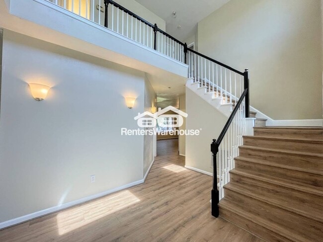 Building Photo - 3512 Canterbury Dr