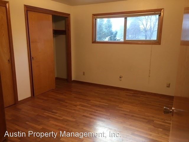 Building Photo - 2 br, 1.5 bath House - 951 Portland ave
