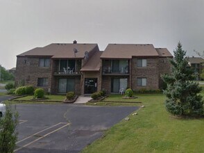 Building Photo - 9870 Cordoba Ct
