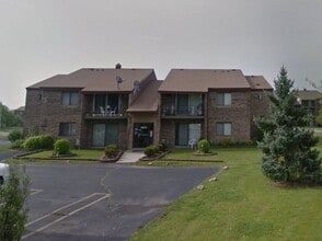 Building Photo - 9870 Cordoba Ct
