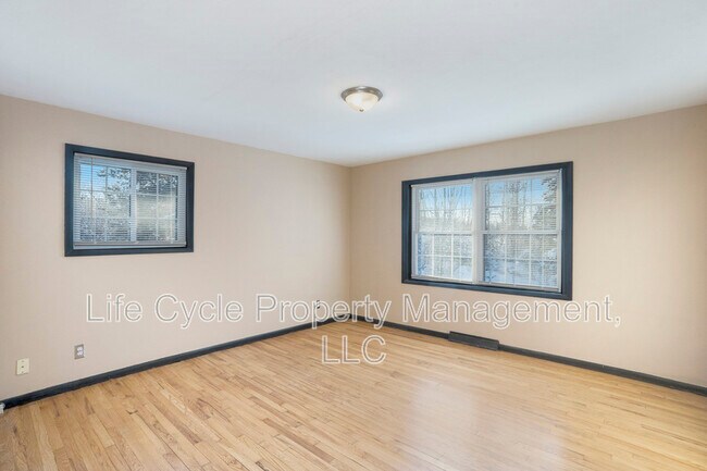 Foto del edificio - 10764 64th Ave