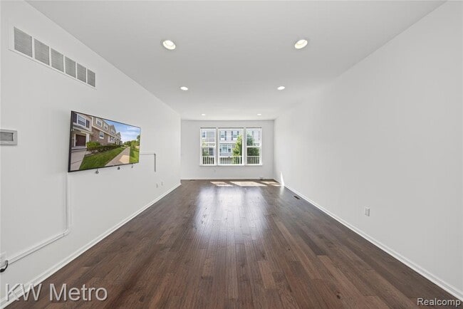 Foto del edificio - 4636 Bradley Cir