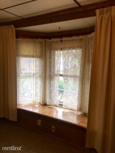 Foto del edificio - 3 br, 1.5 bath House - 1612 E Stockbridge Ave