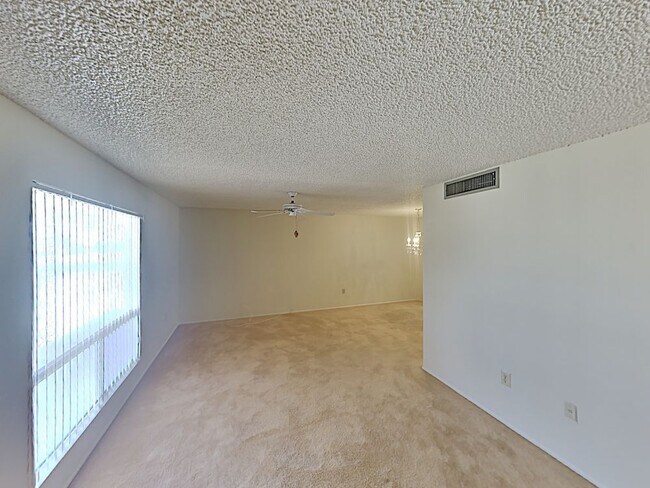 Building Photo - Great 2 bd/2 ba Home for Lease in Sun City