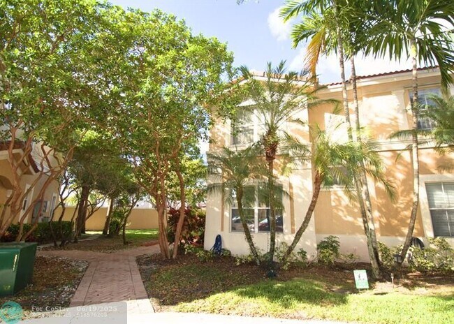 Building Photo - 3001 SW 128th Ave