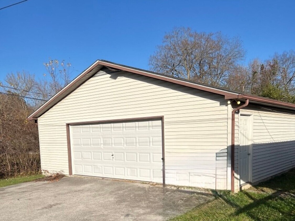 Foto del edificio - 314 E 16th St