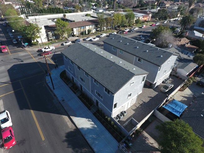 Building Photo - 7359 Kester Ave