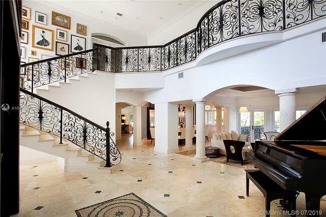 Foto del edificio - 325 Greenwood Dr