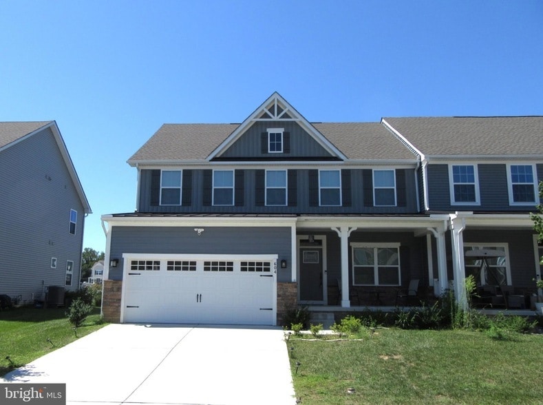 Foto principal - 604 Longleaf Dr
