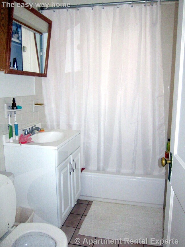 Foto del edificio - 163 Summer St