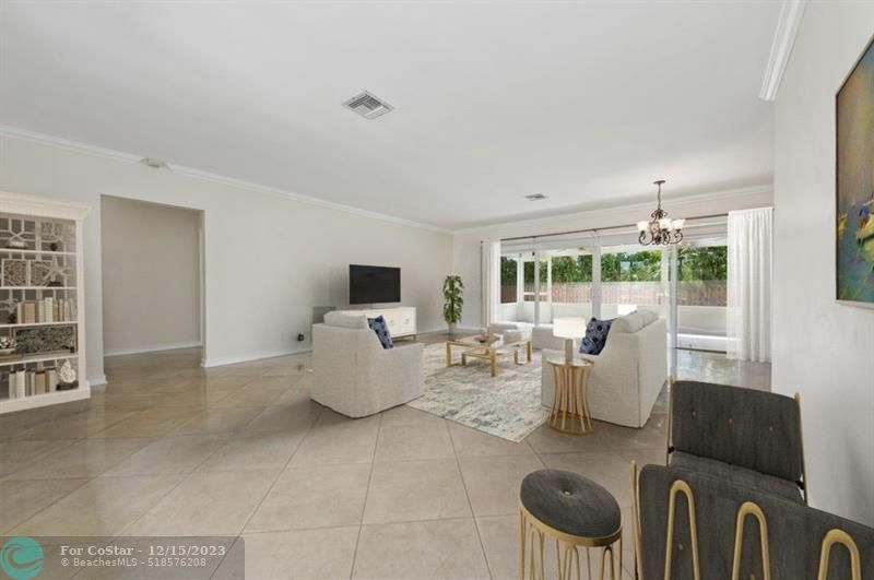 Foto principal - 254 Lombardy Ave