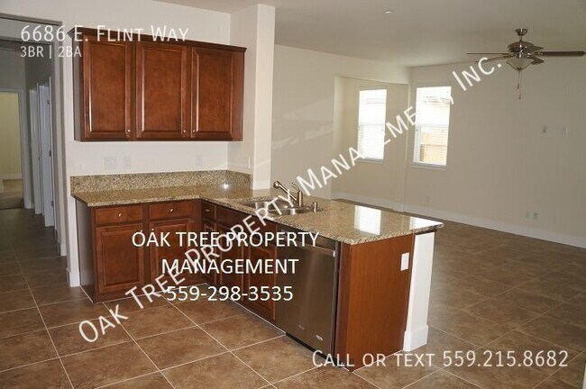 Foto del edificio - 6686 E Flint Way