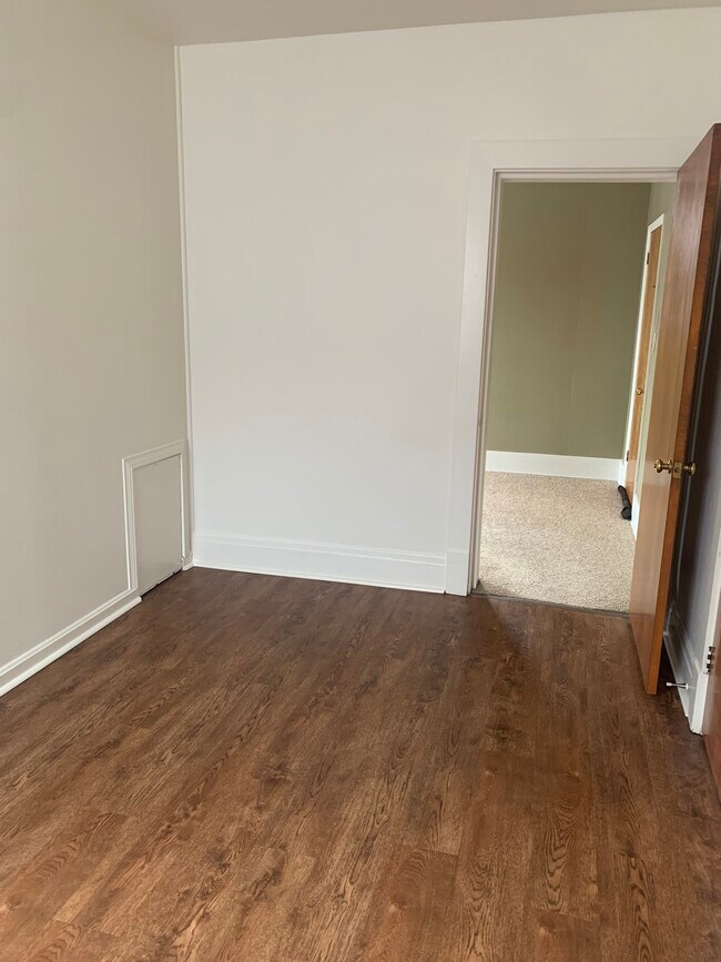 Bedroom - 810 Bower Hill Rd
