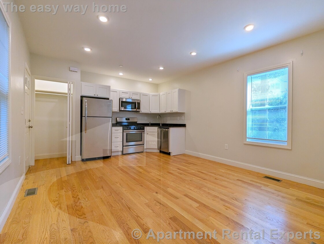 Photo - 44 Cogswell Ave. Unit #3