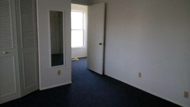 Foto del edificio - 3657 Kenbrooke Ct
