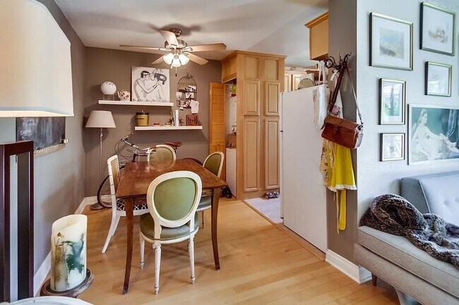 Foto del edificio - 4747 Hamilton St